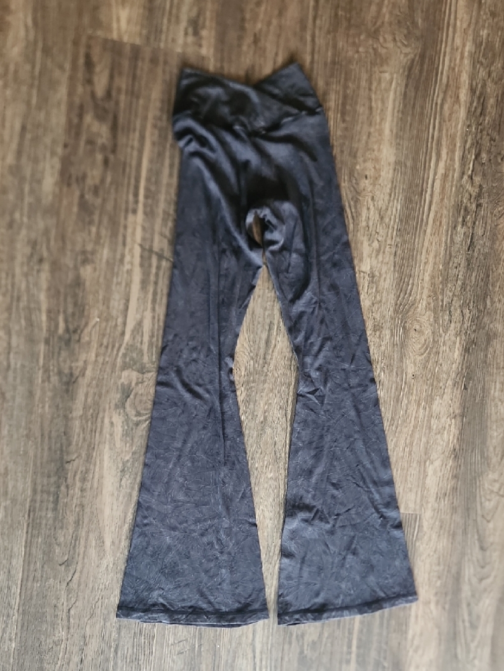 aerie Black Flared Leggings - Picture 3 of 4